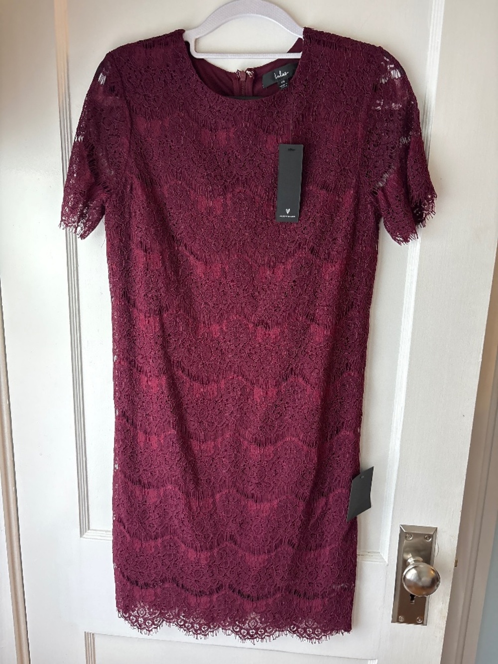 Lulus Burgundy Lace Shift Dress, Sz XS, NWT